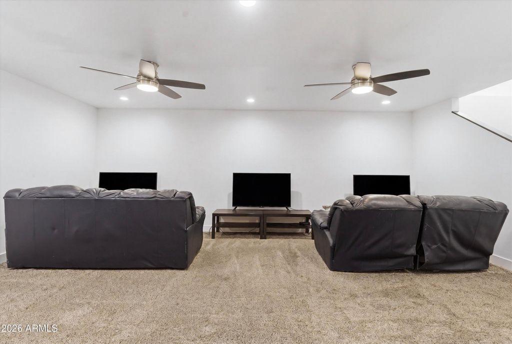 Image 24 of property listing at 1655 E GLADE Avenue, Mesa, AZ 85204