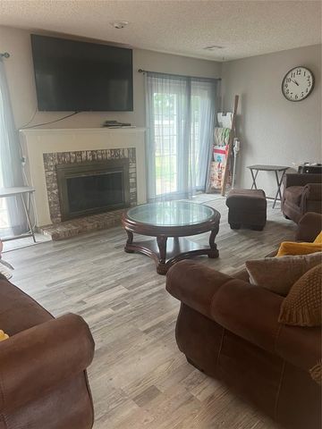 2912 Eastgate Drive, Seminole, OK 74868