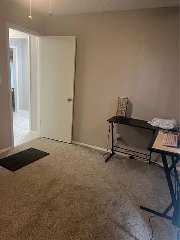2912 Eastgate Drive, Seminole, OK 74868