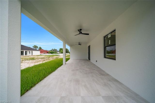 3614 6th ST SW, Lehigh Acres, FL 33976