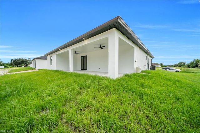 3614 6th ST SW, Lehigh Acres, FL 33976