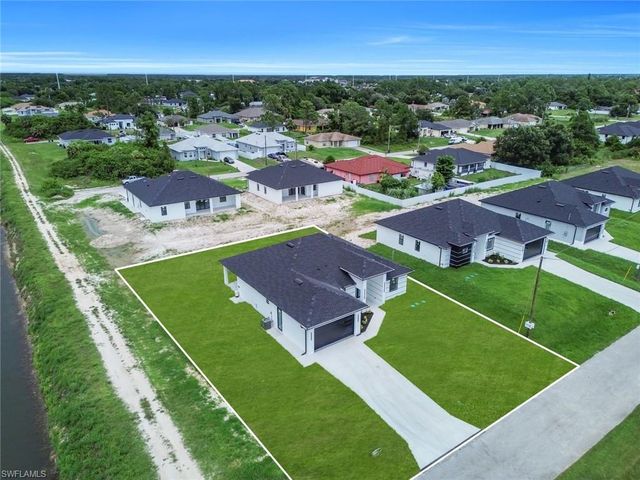 3614 6th ST SW, Lehigh Acres, FL 33976
