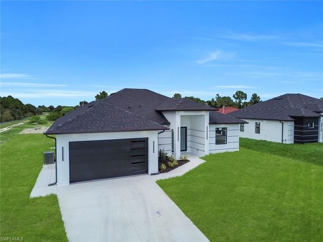 3614 6th ST SW, Lehigh Acres, FL 33976