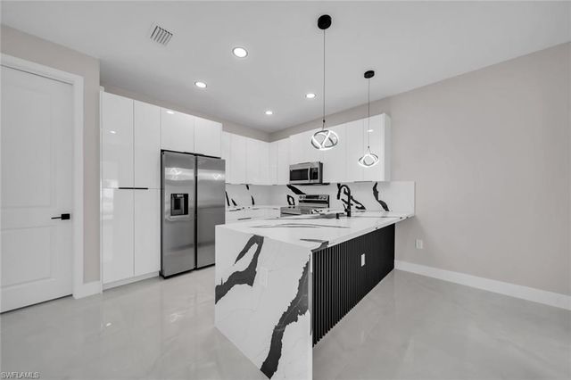 3614 6th ST SW, Lehigh Acres, FL 33976