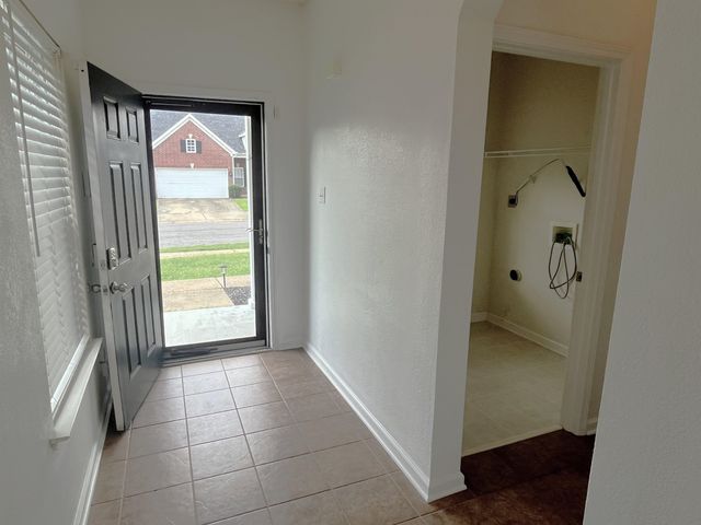 4968 WATER BROOK CIR, Arlington, TN 38002