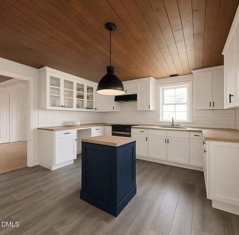 256 Stricklands Crossroads Road, Four Oaks, NC 27524