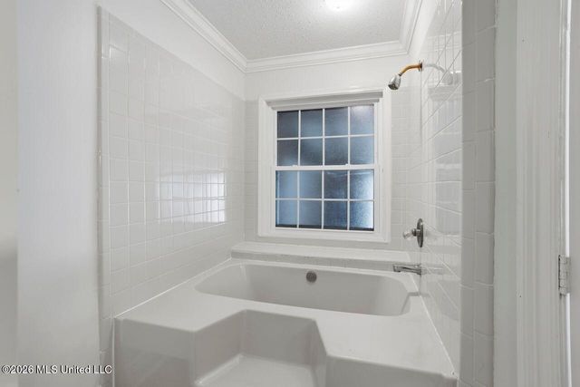 33 Mclain Court, Jackson, MS 39211