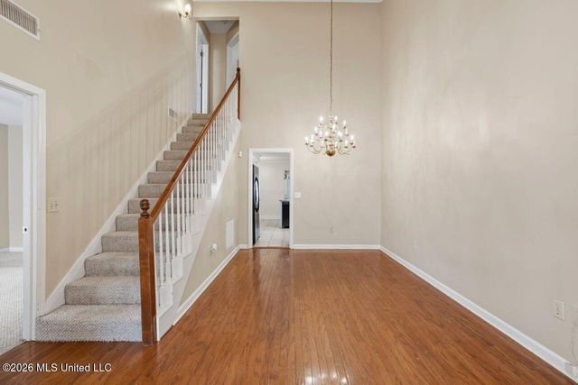 33 Mclain Court, Jackson, MS 39211