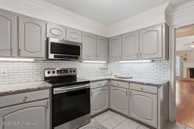 33 Mclain Court, Jackson, MS 39211
