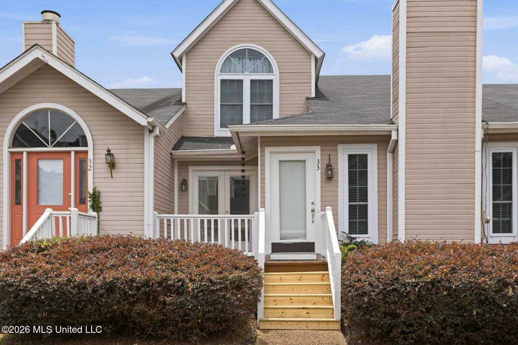 33 Mclain Court, Jackson, MS 39211