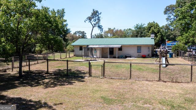 6120 New Jesup Highway, Brunswick, GA 31523