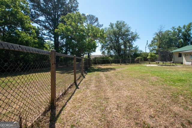6120 New Jesup Highway, Brunswick, GA 31523