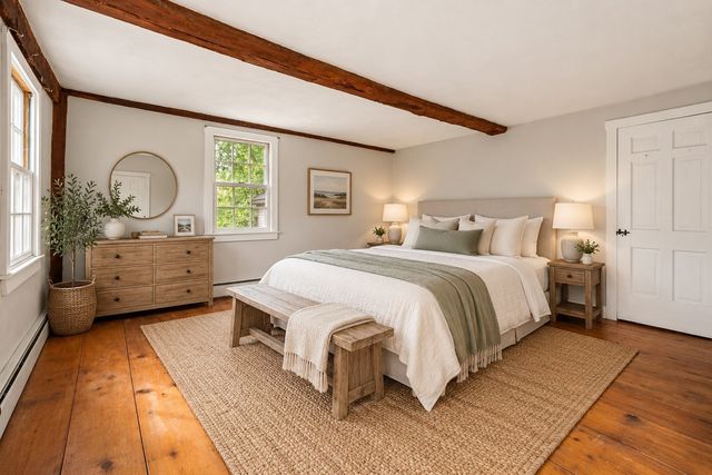 17 Elm St, North Reading, MA 01864