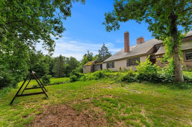 17 Elm St, North Reading, MA 01864