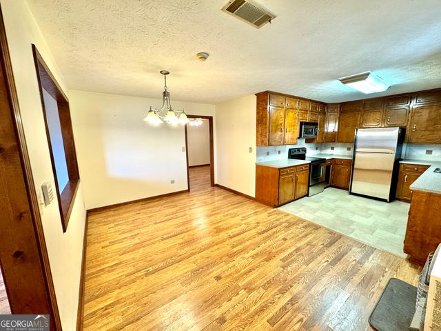 1760 Fears Road, Rutledge, GA 30663