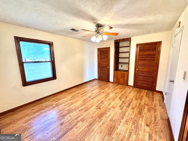 1760 Fears Road, Rutledge, GA 30663