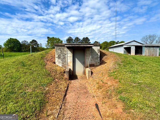 1760 Fears Road, Rutledge, GA 30663