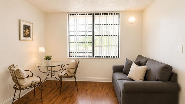 3450 Blue Lake Drive 204, Pompano Beach, FL 33064
