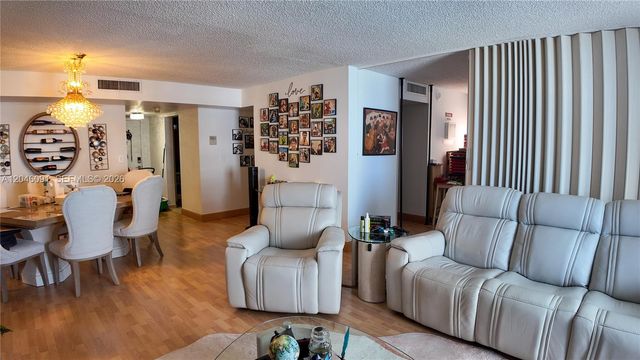 1880 S Ocean Dr 807, Hallandale Beach, FL 33009