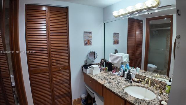 1880 S Ocean Dr 807, Hallandale Beach, FL 33009