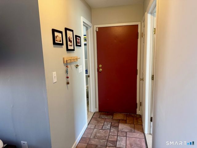 135 Carriage Path South 135, Milford, CT 06460