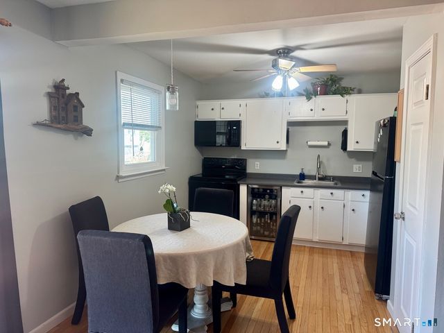 135 Carriage Path South 135, Milford, CT 06460