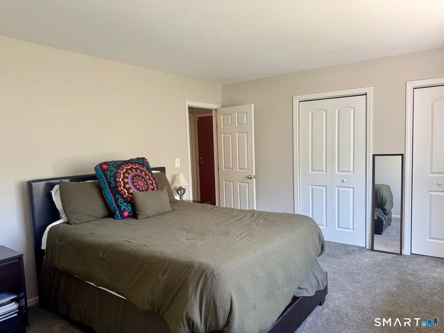 135 Carriage Path South 135, Milford, CT 06460