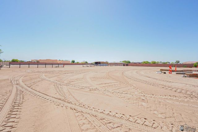 4527 E County 15 St, Yuma, AZ 86365
