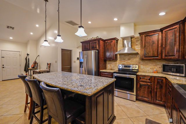 4527 E County 15 St, Yuma, AZ 86365
