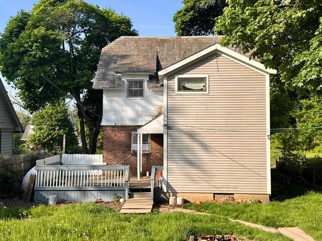 772 N Chevrolet Avenue, Flint, MI 48504