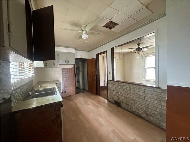 1146 Ashland Avenue, Niagara Falls, NY 14301