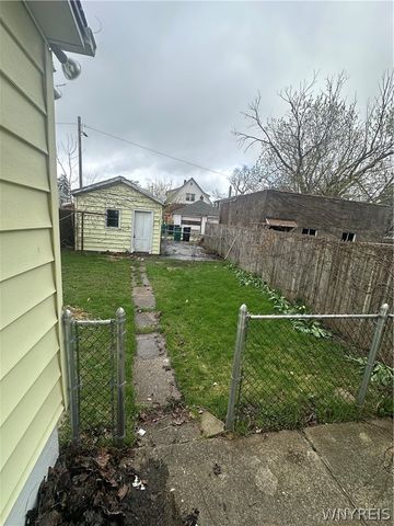 1146 Ashland Avenue, Niagara Falls, NY 14301