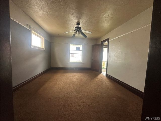 1146 Ashland Avenue, Niagara Falls, NY 14301