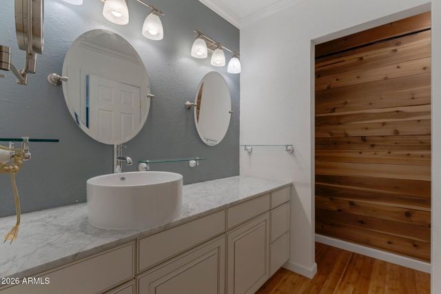 4812 W BUTLER Drive, Chandler, AZ 85226