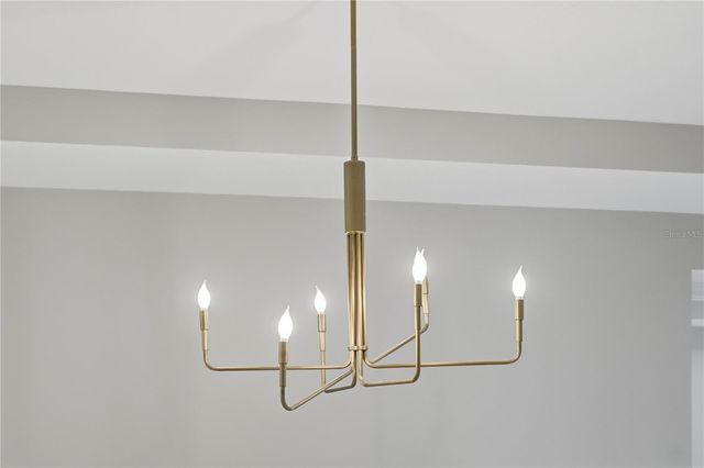 845 SNELL ISLE BOULEVARD NE, St Petersburg, FL 33704