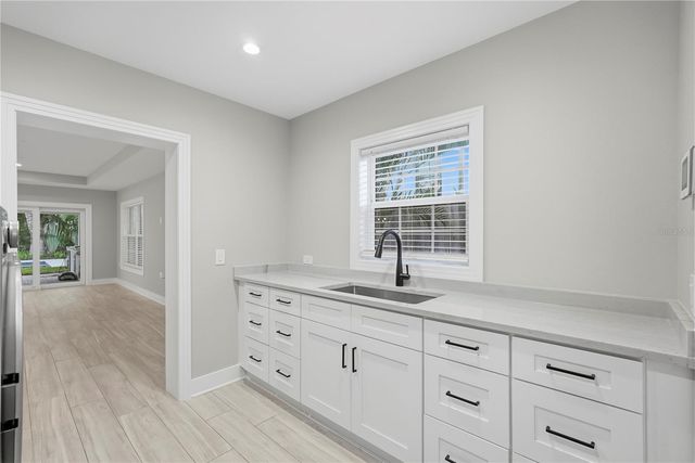 845 SNELL ISLE BOULEVARD NE, St Petersburg, FL 33704