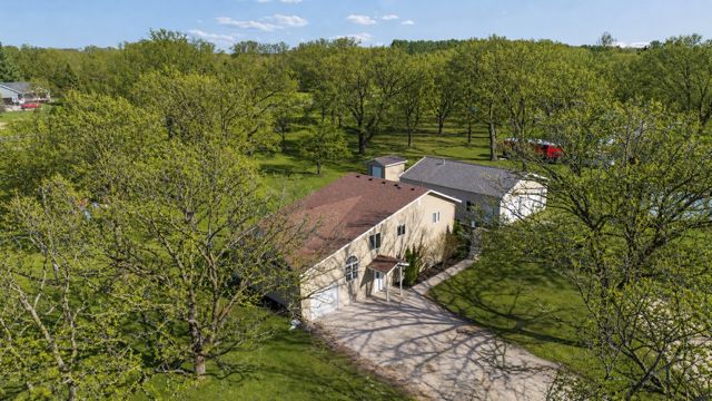 4225 124th Avenue, Clear Lake, MN 55319