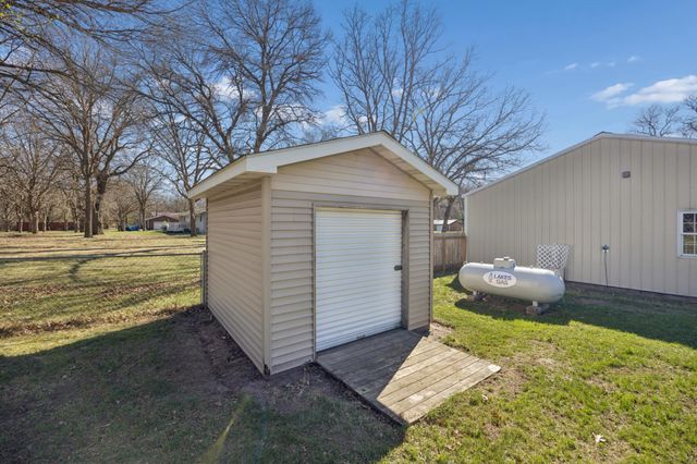 4225 124th Avenue, Clear Lake, MN 55319