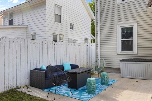 17 North Park, Auburn, NY 13021