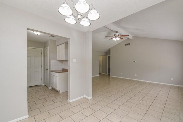 16618 Tibet Road, Friendswood, TX 77546