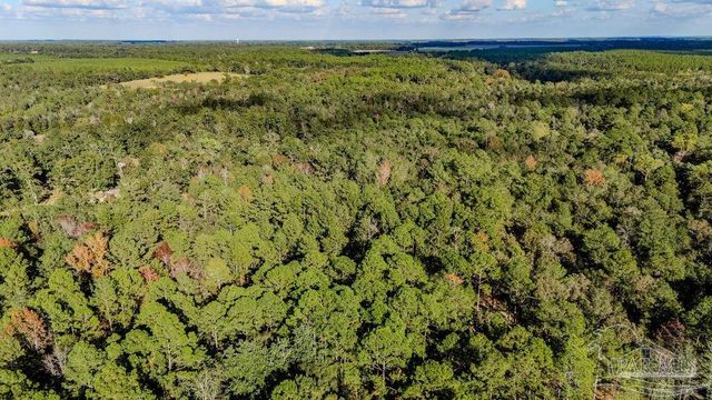 4A Walling Rd, Milton, FL 32570