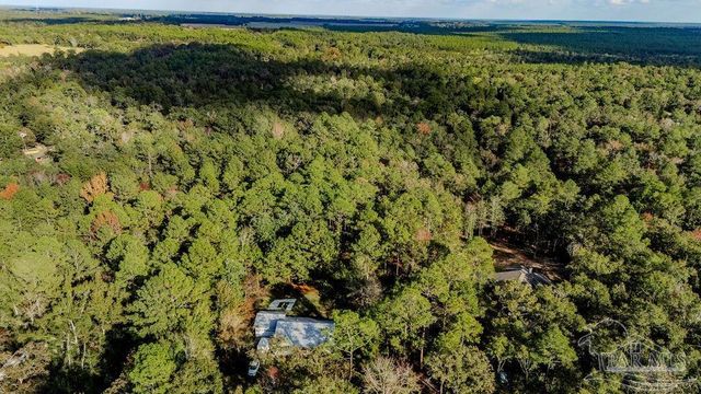 4A Walling Rd, Milton, FL 32570