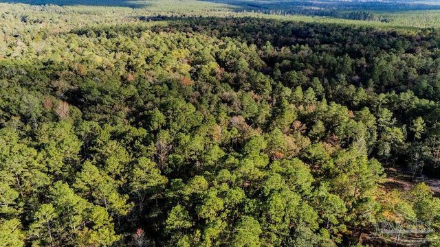 4A Walling Rd, Milton, FL 32570