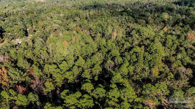 4A Walling Rd, Milton, FL 32570