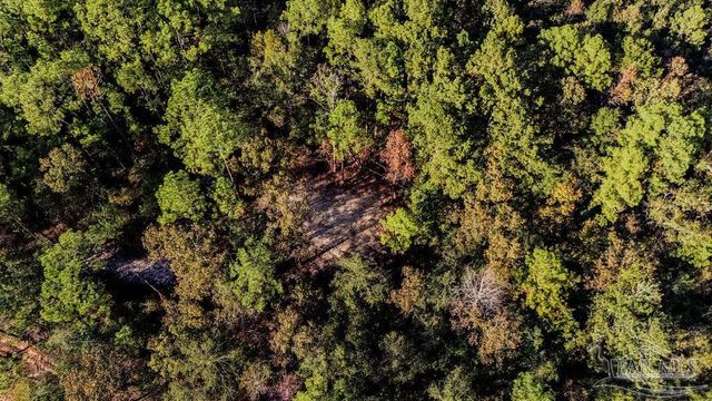 4A Walling Rd, Milton, FL 32570