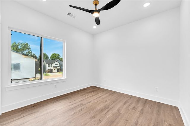 2610 W Bonnie Lane, Rogers, AR 72758