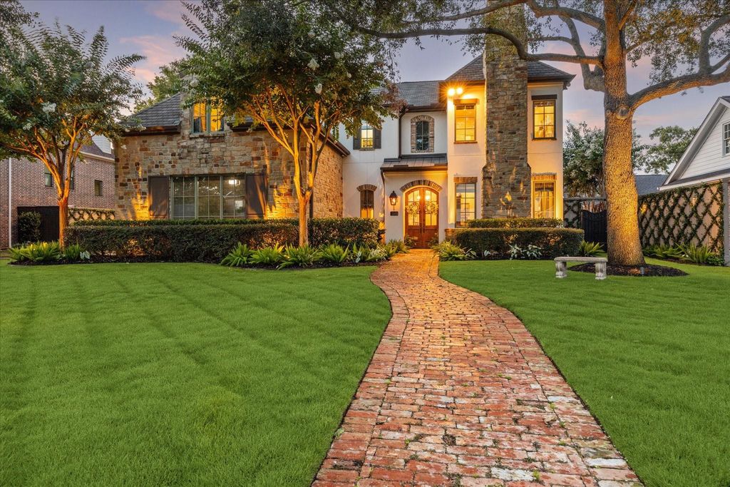 7614 Brykerwoods Drive, Houston, TX 77055