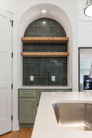 411 Achievement Dr, Nashville, TN 37209