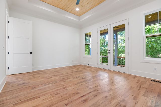 411 Achievement Dr, Nashville, TN 37209