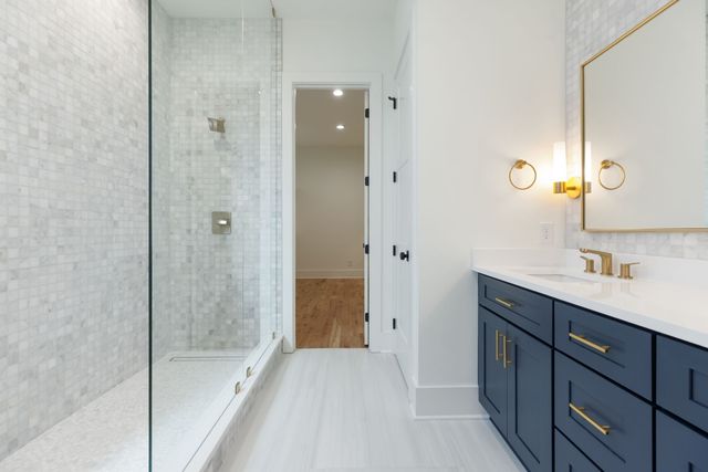 411 Achievement Dr, Nashville, TN 37209